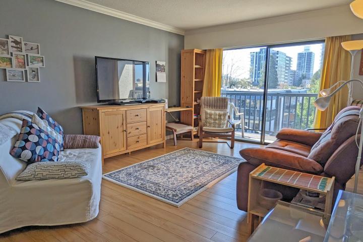 323 - 123 E 19th Street, Central Lonsdale, North Vancouver 