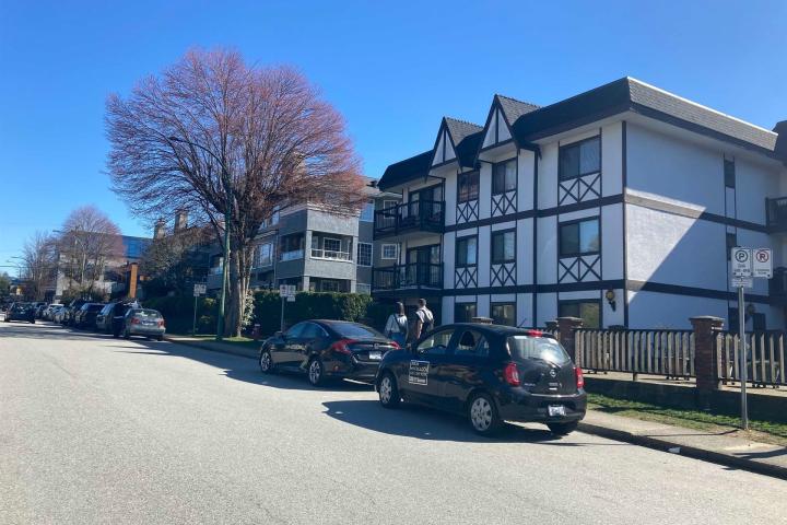 104 - 145 W 18th Street, Central Lonsdale, North Vancouver 