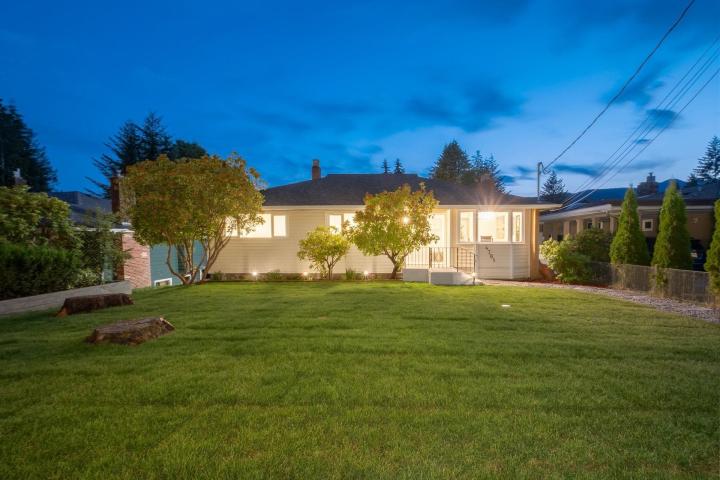 4781 Marineview Crescent, Canyon Heights NV, North Vancouver 