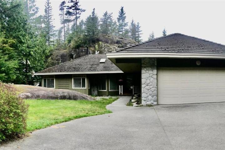158 Stonegate Drive, Furry Creek, West Vancouver 