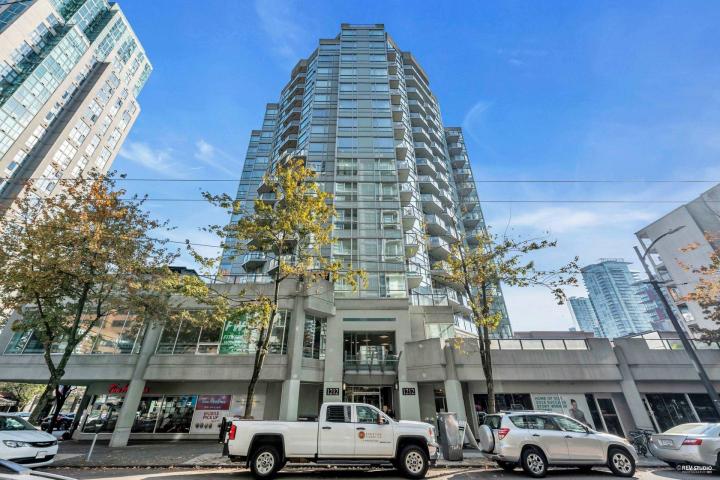 405 - 1212 Howe Street, Downtown VW, Vancouver West 
