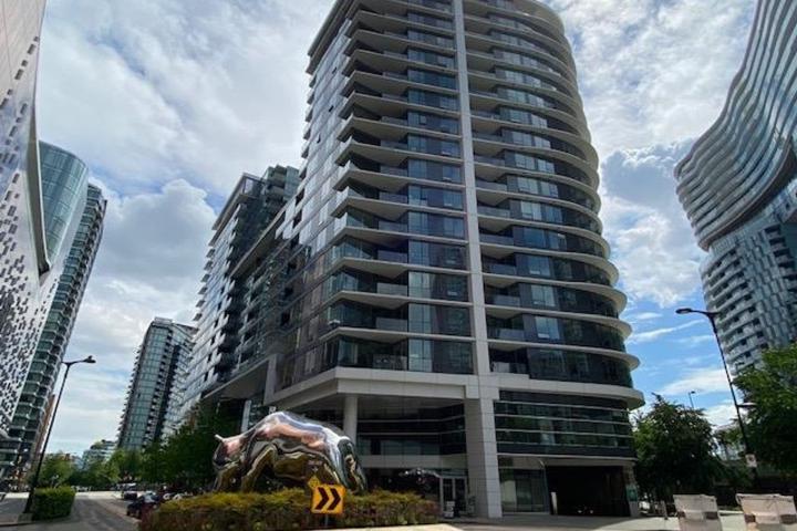 1012 - 68 Smithe Street, Cooperage Park (Downtown VW), Vancouver West 