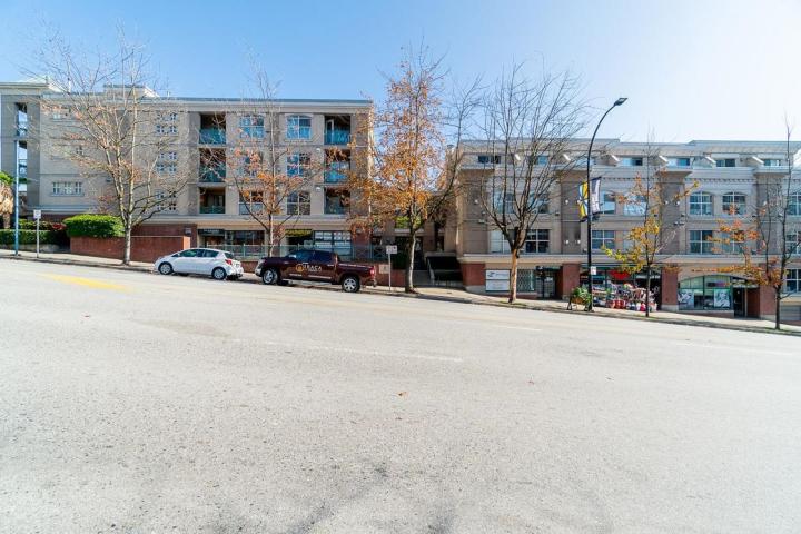 208 - 332 Lonsdale Avenue, Lower Lonsdale, North Vancouver 